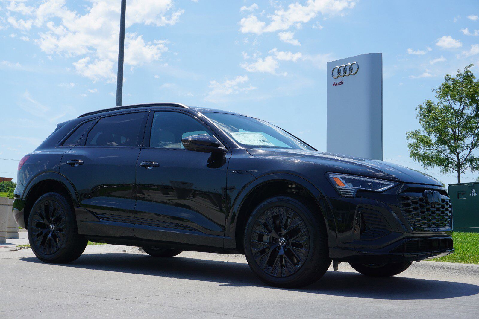 2024 Audi Q8