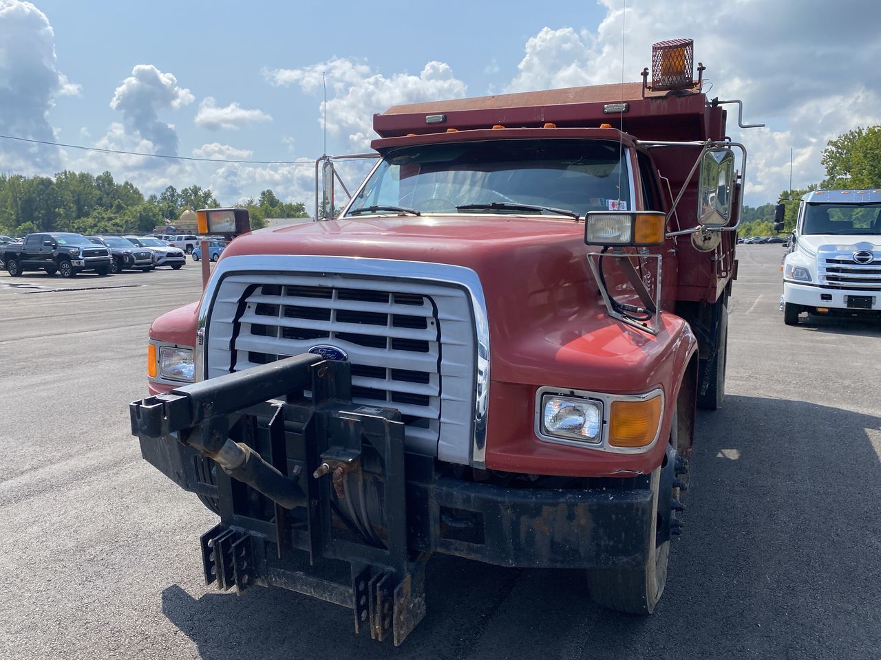 Ford F-800