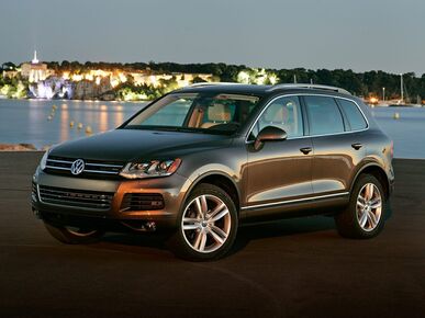 2014 VOLKSWAGEN Touareg - VIN Decoder