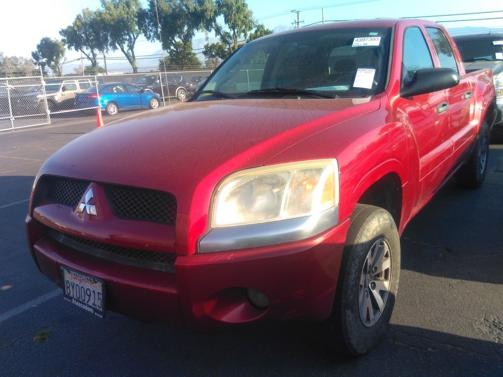 Mitsubishi Raider