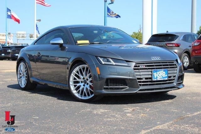Audi TTS