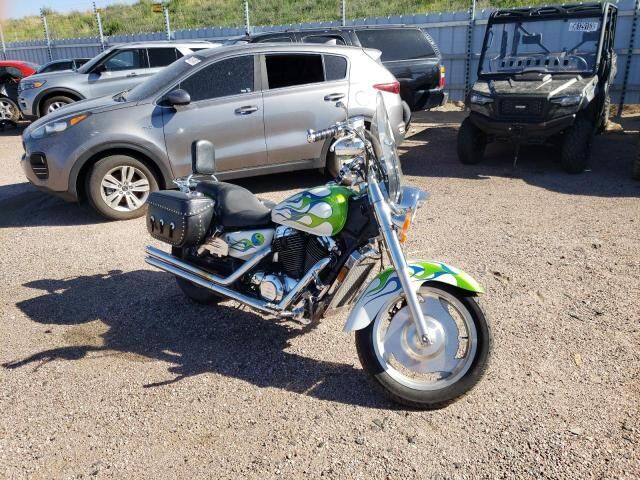 Honda VT1100C2 (SHADOW SABRE)