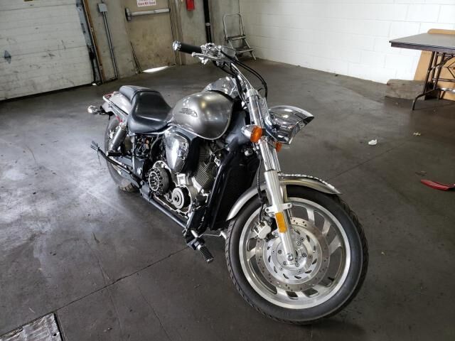 Honda VTX1300C
