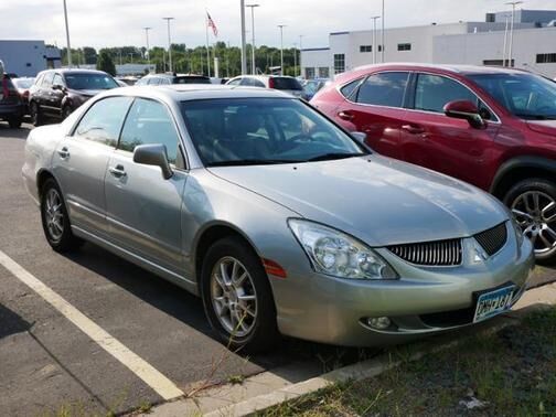 Mitsubishi Diamante