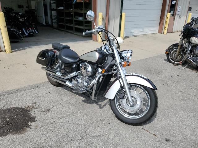 Honda VT750 (Shadow Aero)