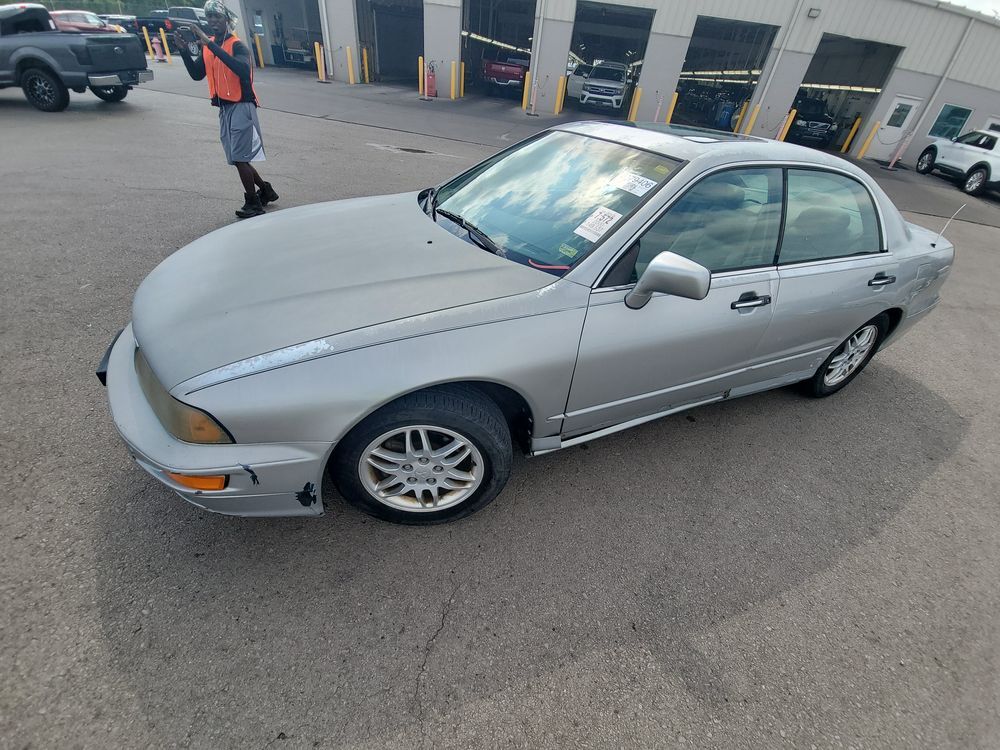 Mitsubishi Diamante
