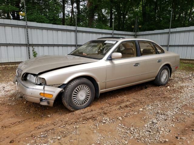 Infiniti Q45