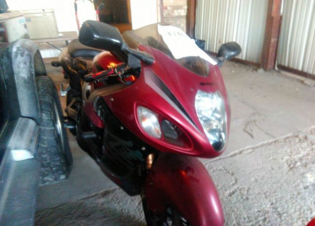 Suzuki GSX1300R