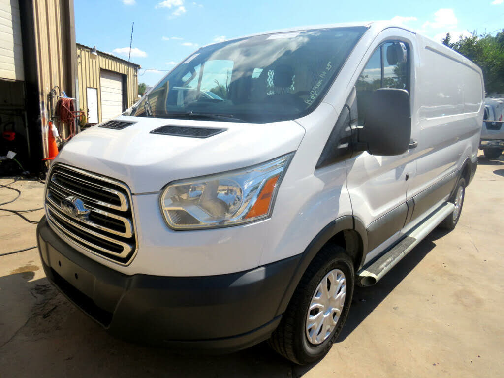 2015 FORD Transit
