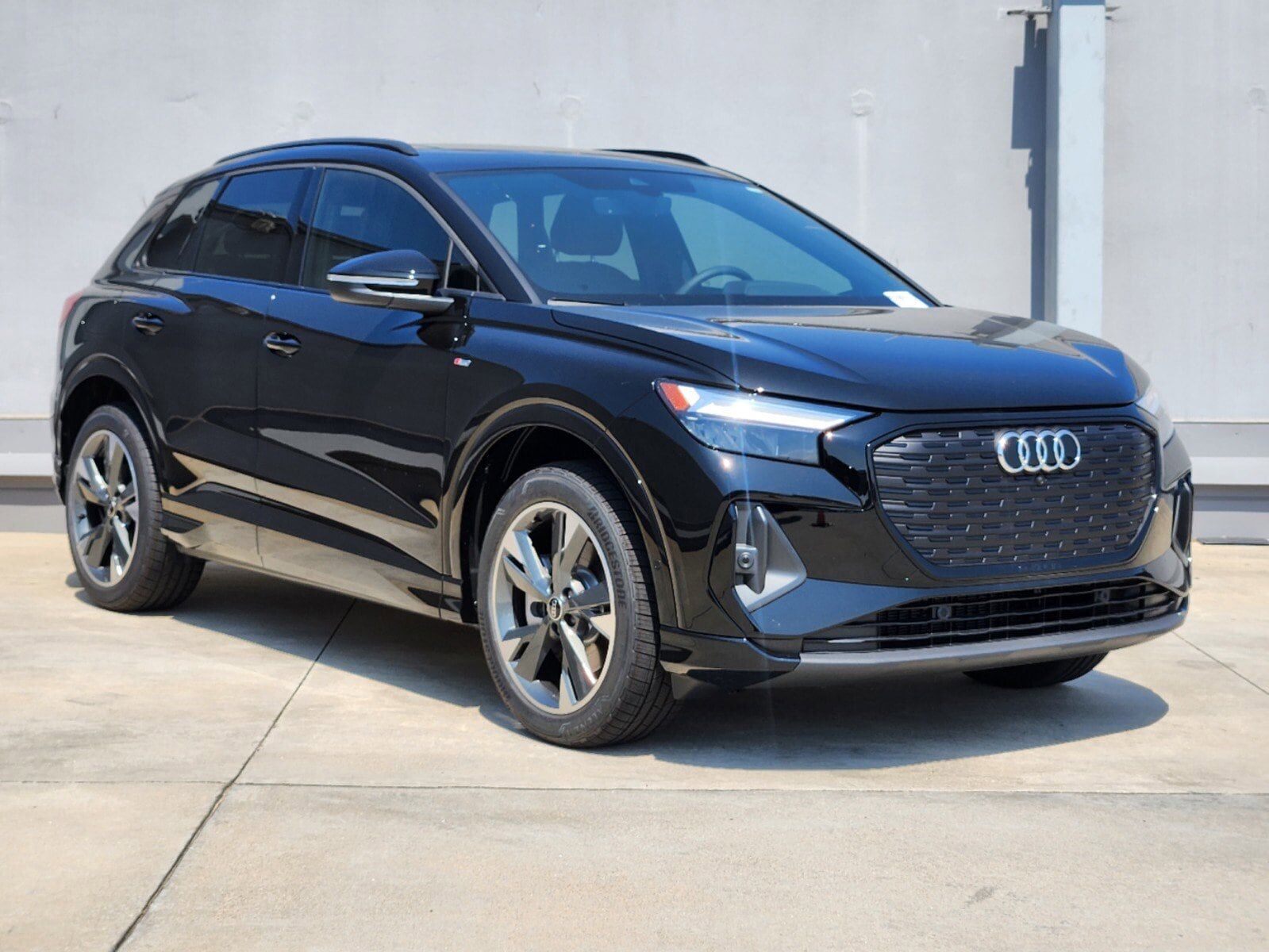 2023 Audi Q4
