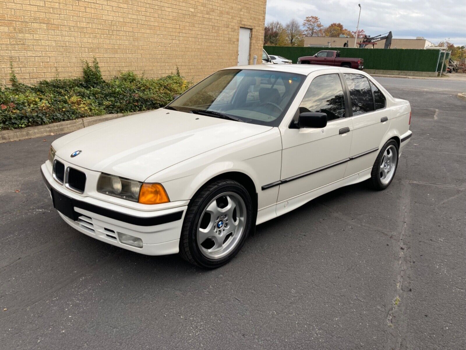 BMW 325i