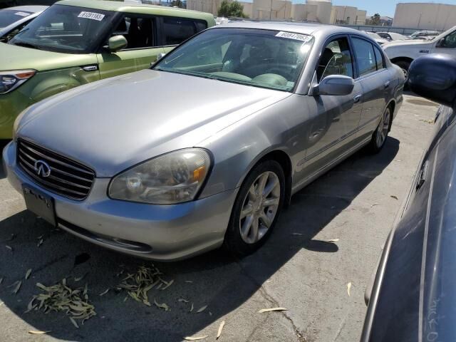 Infiniti Q45