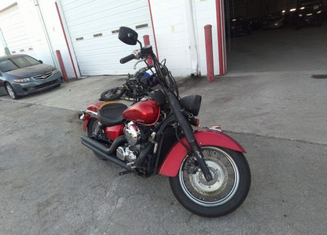 Honda VT750 (Shadow Aero)