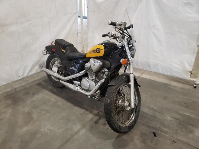 Honda VT600CD (SHADOW VLX DELUXE)
