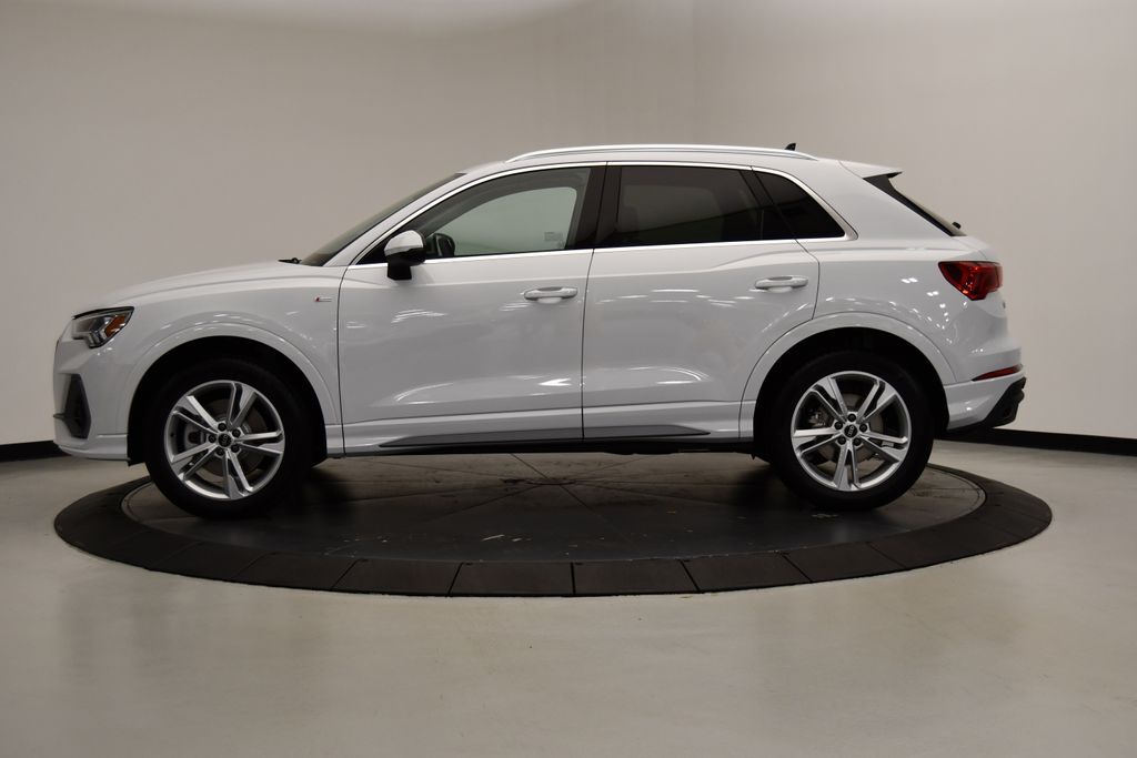 2023 Audi Q3