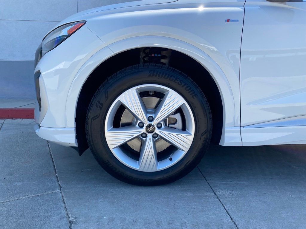 2023 Audi Q4