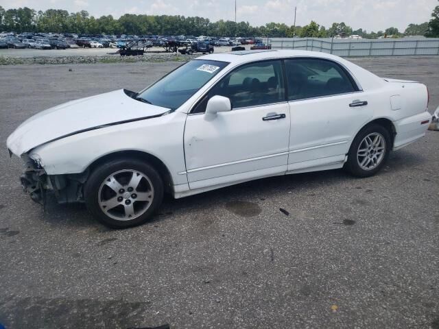 Mitsubishi Diamante