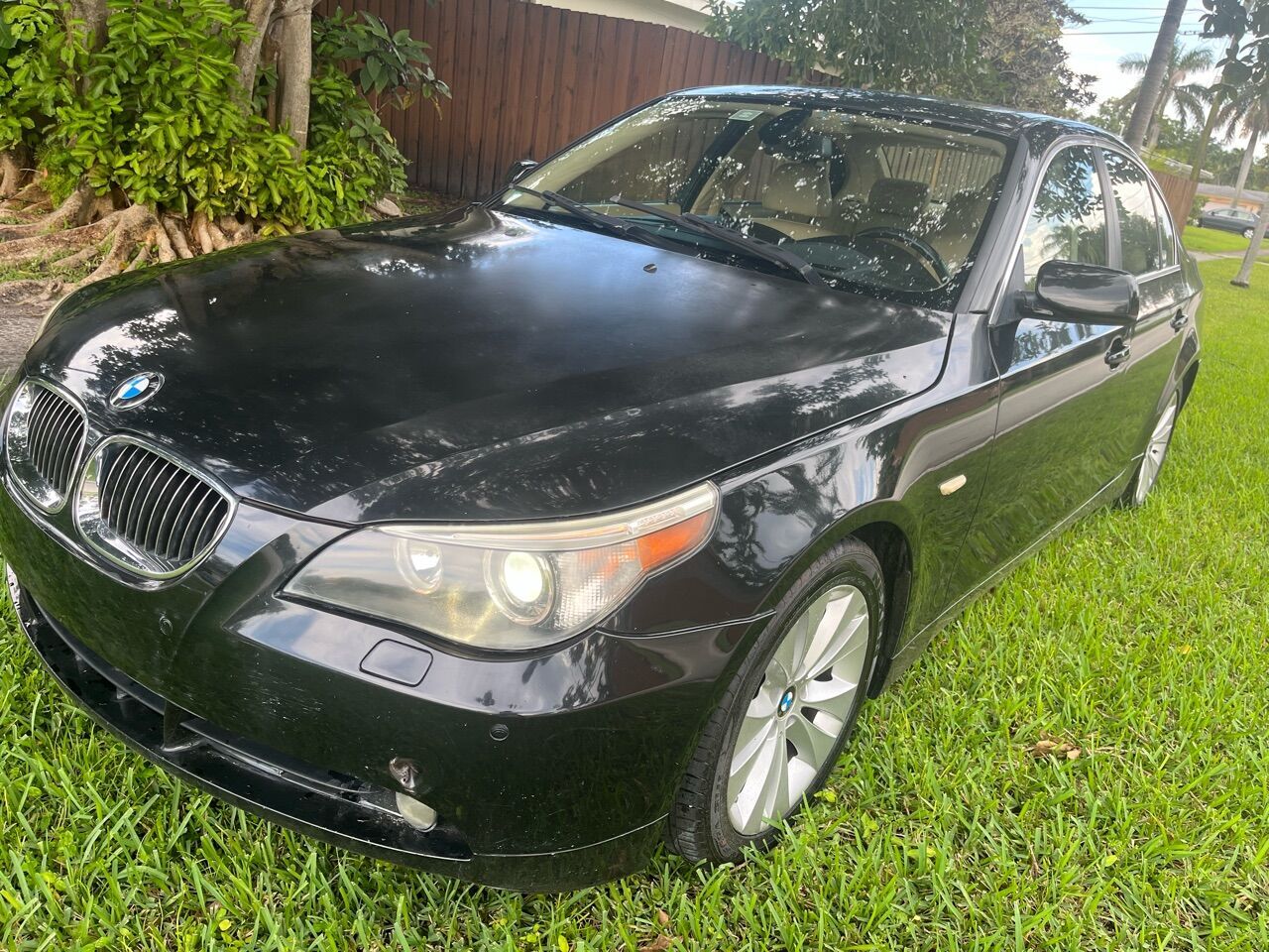 BMW 550i