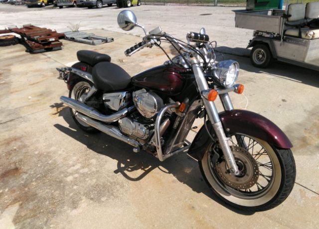 Honda VT750 (Shadow Aero)