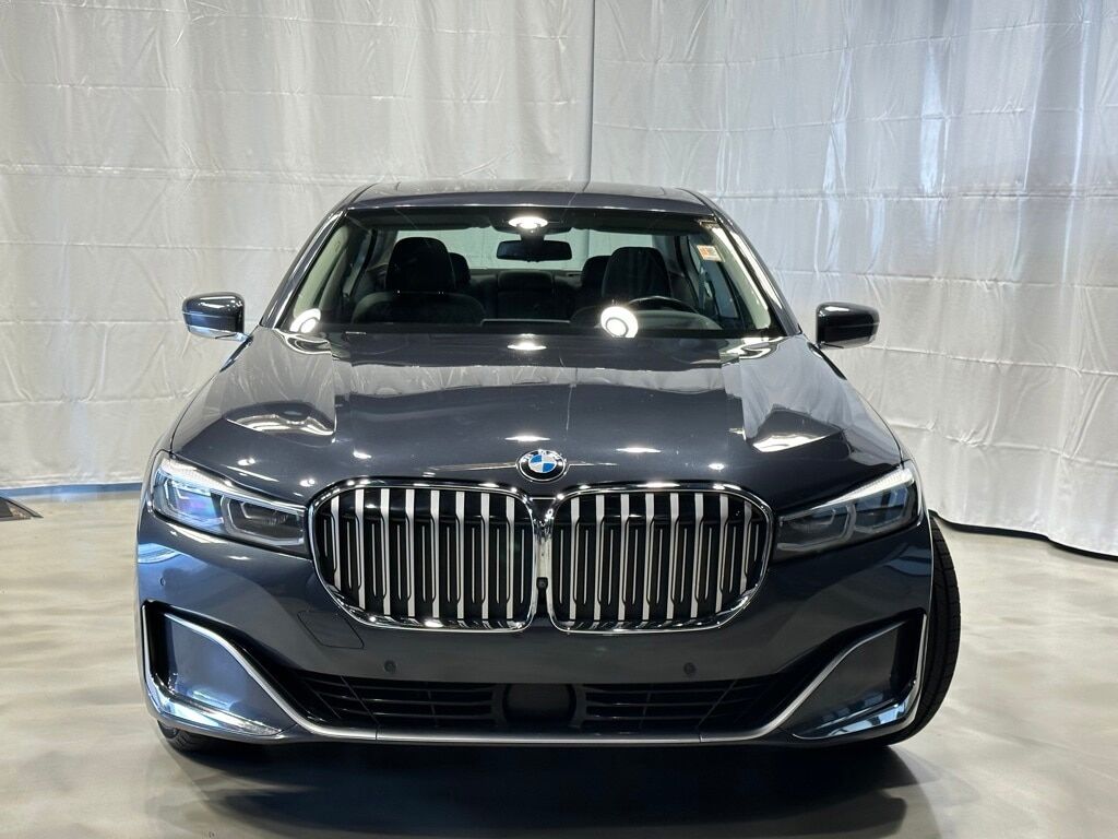 2020 BMW 750i