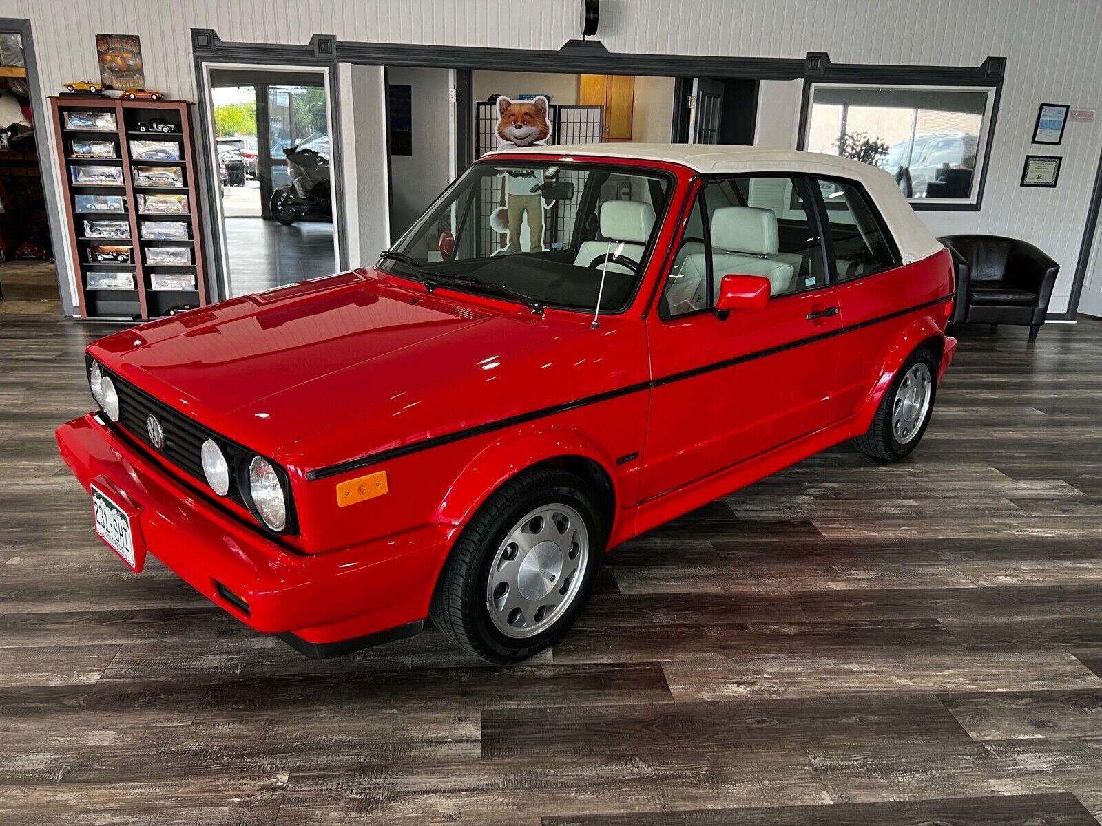 Volkswagen CABRIOLET
