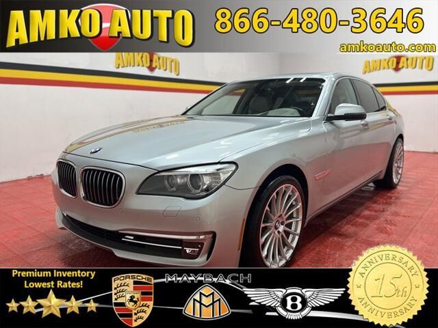 BMW 740i