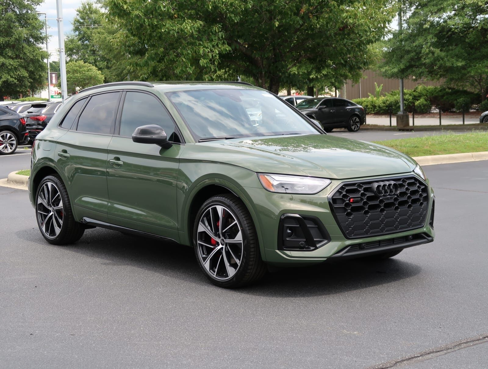 2023 Audi SQ5