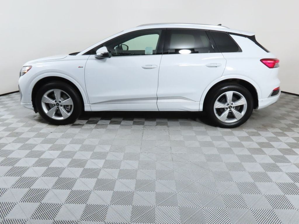 2023 Audi Q4