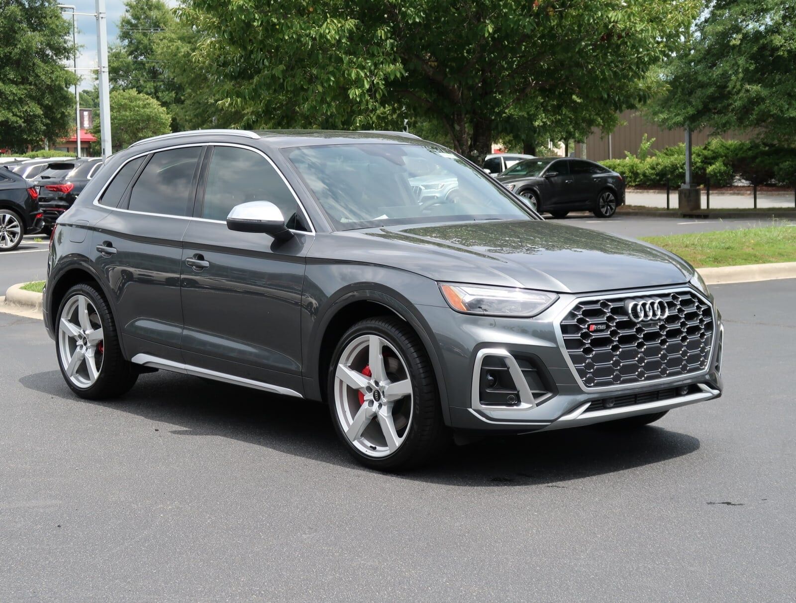 2023 Audi SQ5