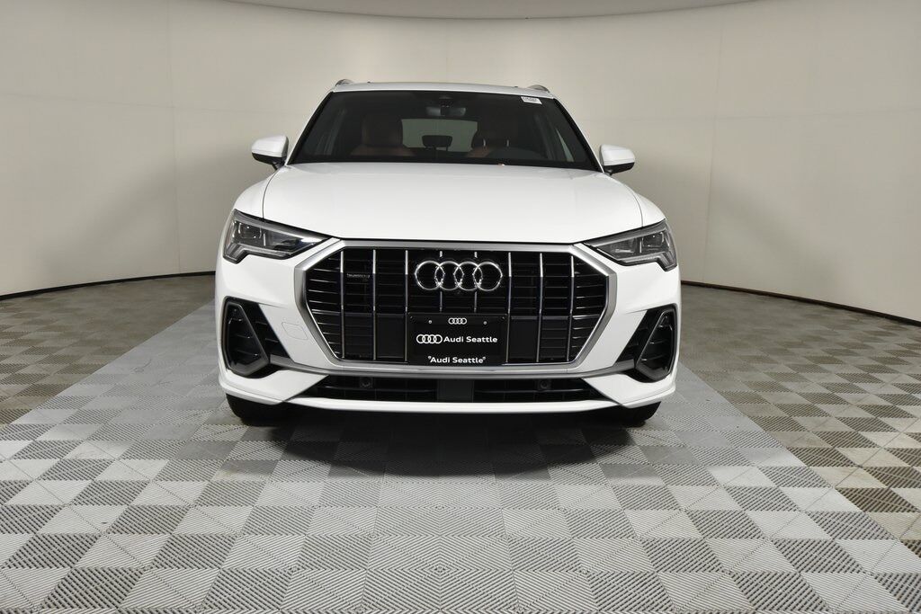 2023 Audi Q3