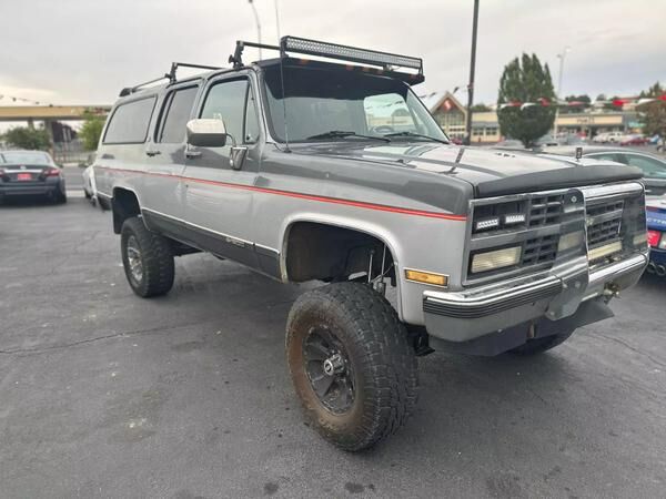 Chevrolet Suburban