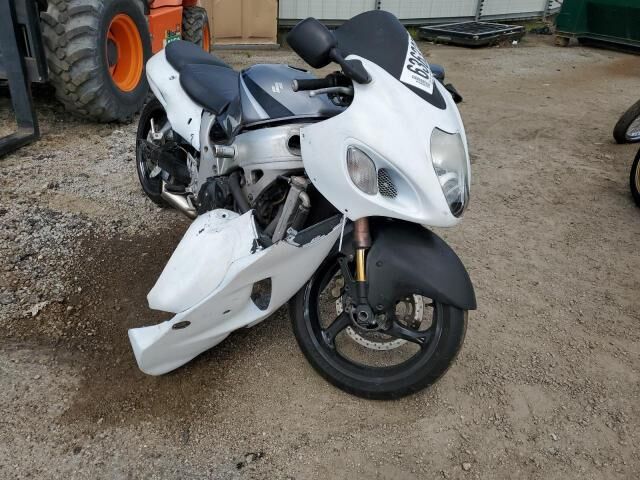 Suzuki GSX1300R