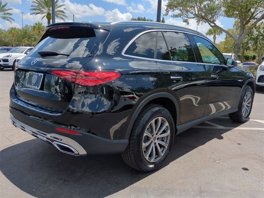 2023 Mercedes-Benz GLC-Class