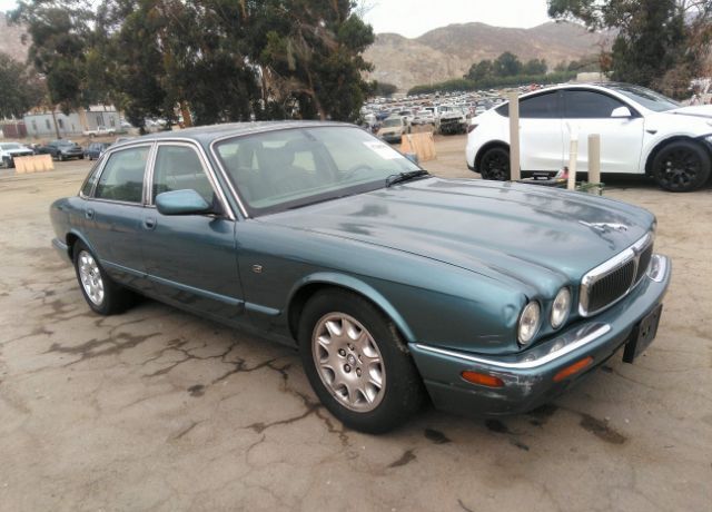 Jaguar XJ8
