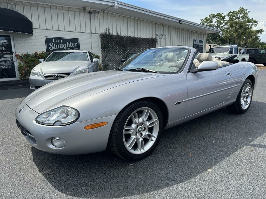 Jaguar XK