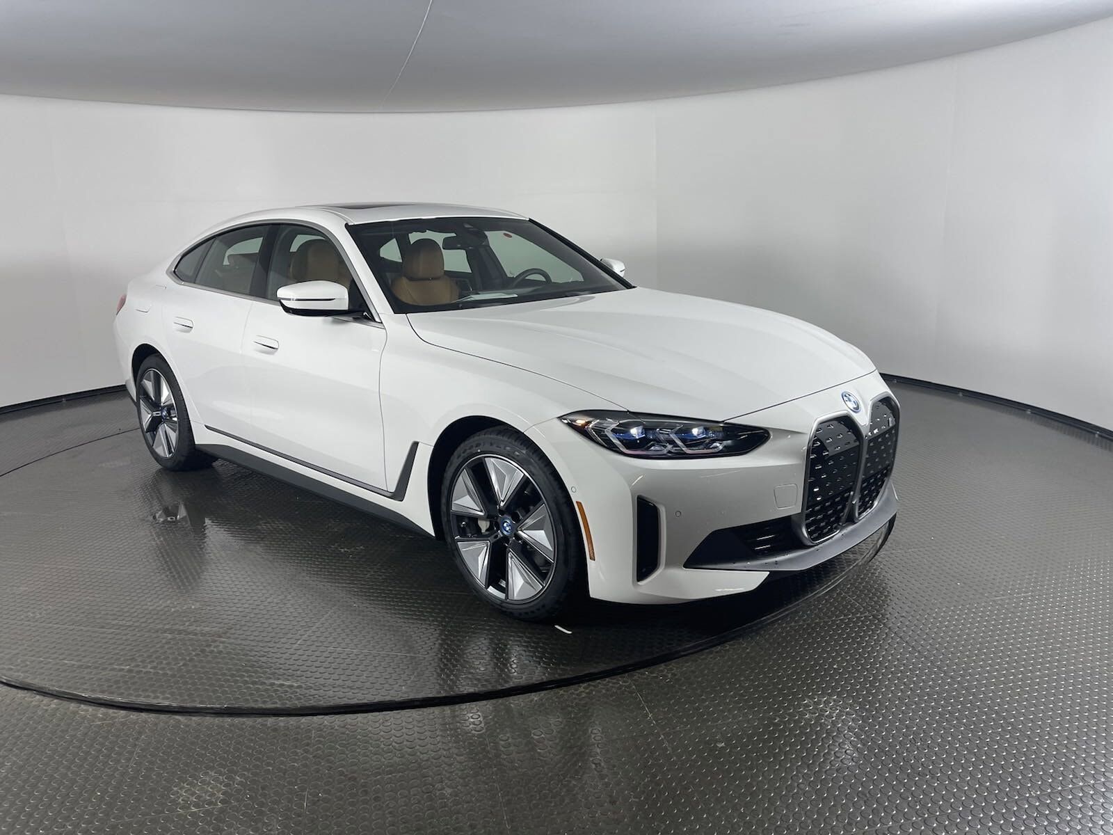 2024 BMW i4