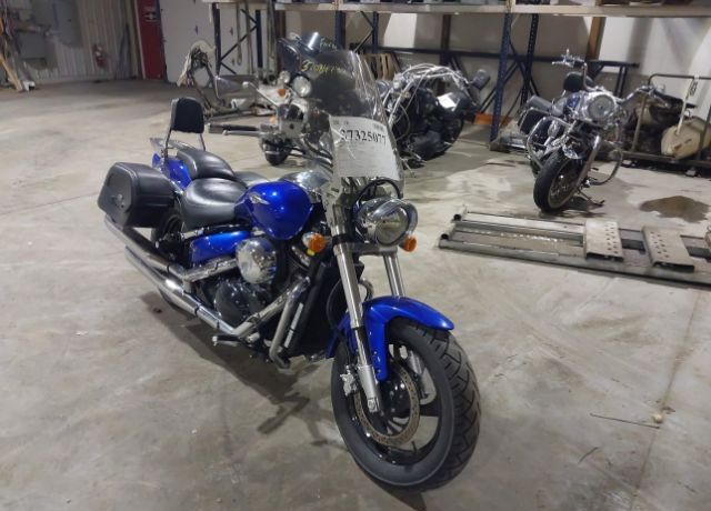 Suzuki VZ800