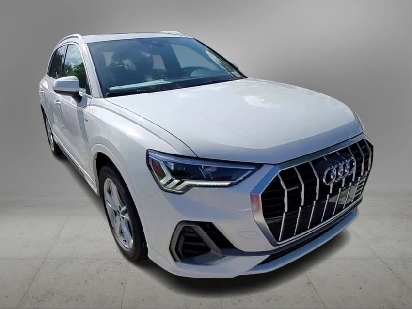 2023 Audi Q3