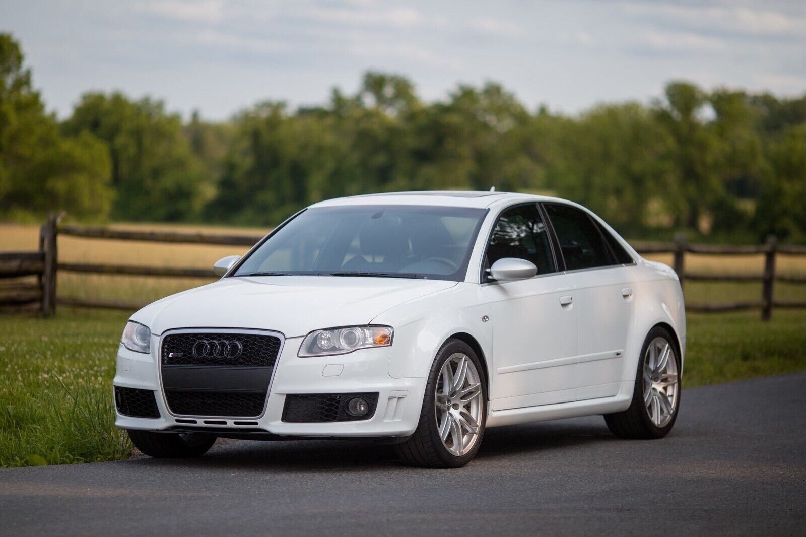 Audi RS4