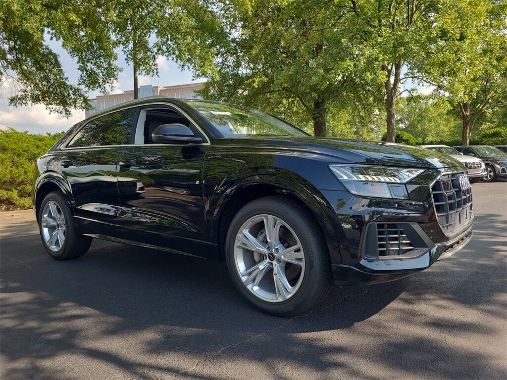 2023 Audi Q8