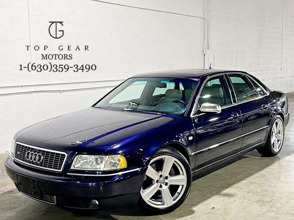 Audi S8