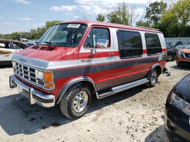 Dodge Ram Van