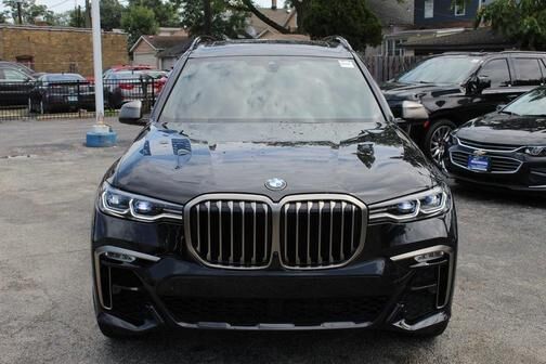 2022 BMW X7