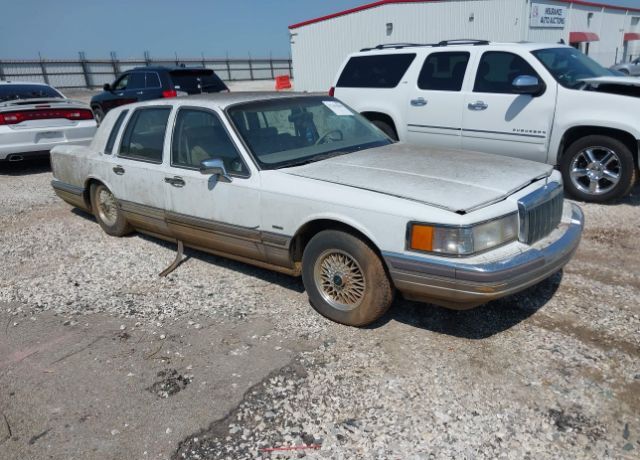 Lincoln Town Car