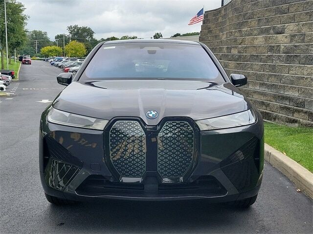 2024 BMW iX