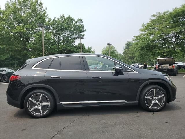 2023 Mercedes-Benz EQE-Class SUV