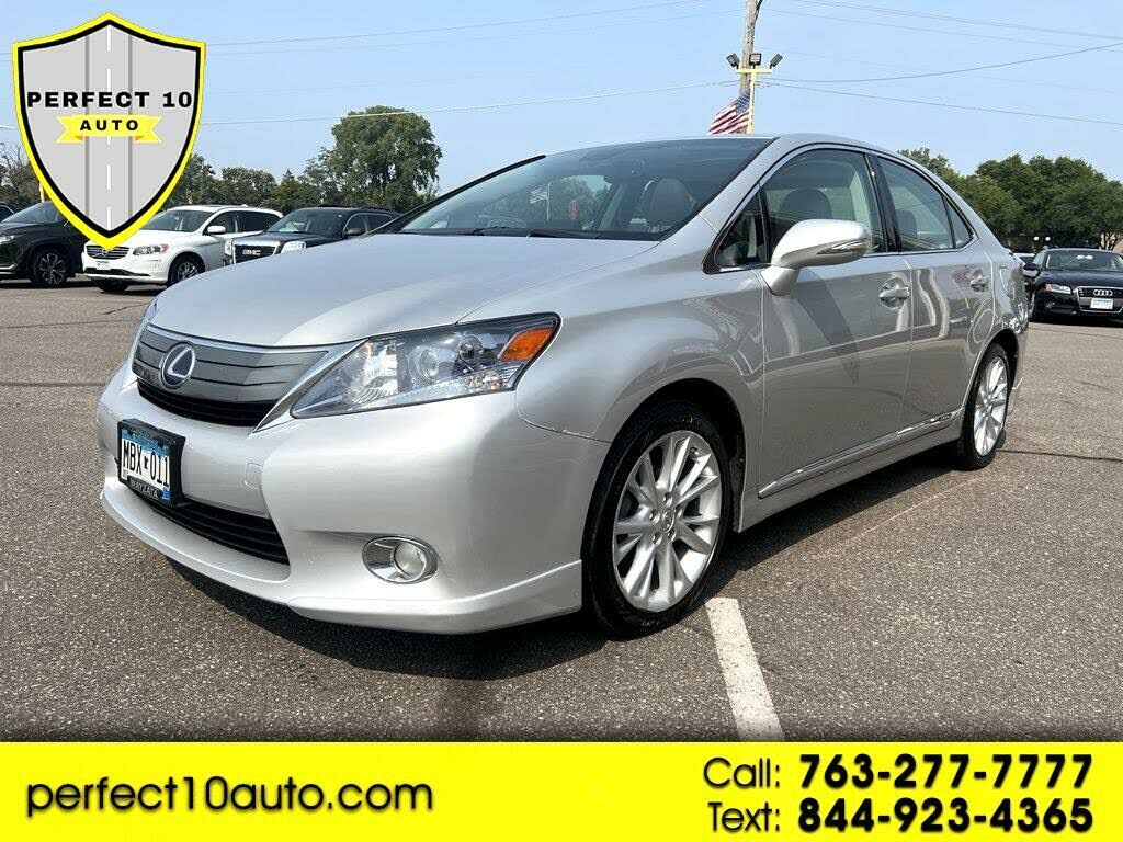 Lexus HS