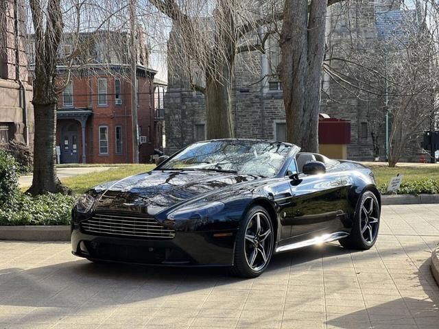 Aston Martin V8 Vantage