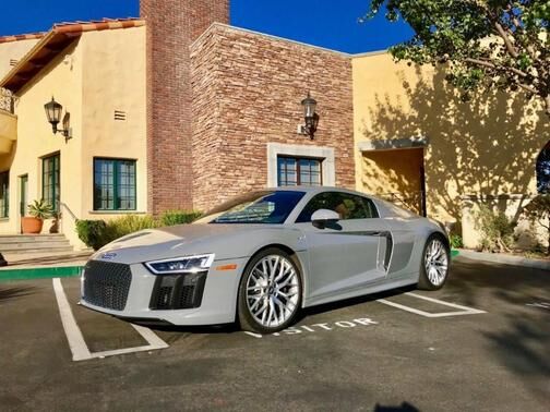 Audi R8