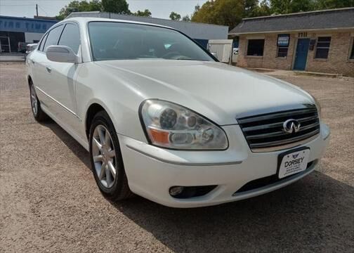 Infiniti Q45